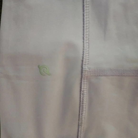 NWT Peloton Women's Purple High Rise Elastic Waist Capri Legging Size large - Picture 6 of 10